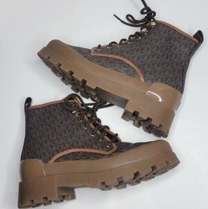 Women's Michael Kors Brand Brown Patterned Lace-Up Boots